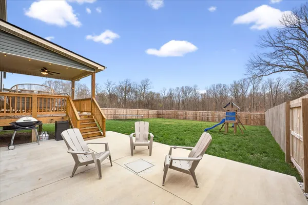 a view of yard with seating space