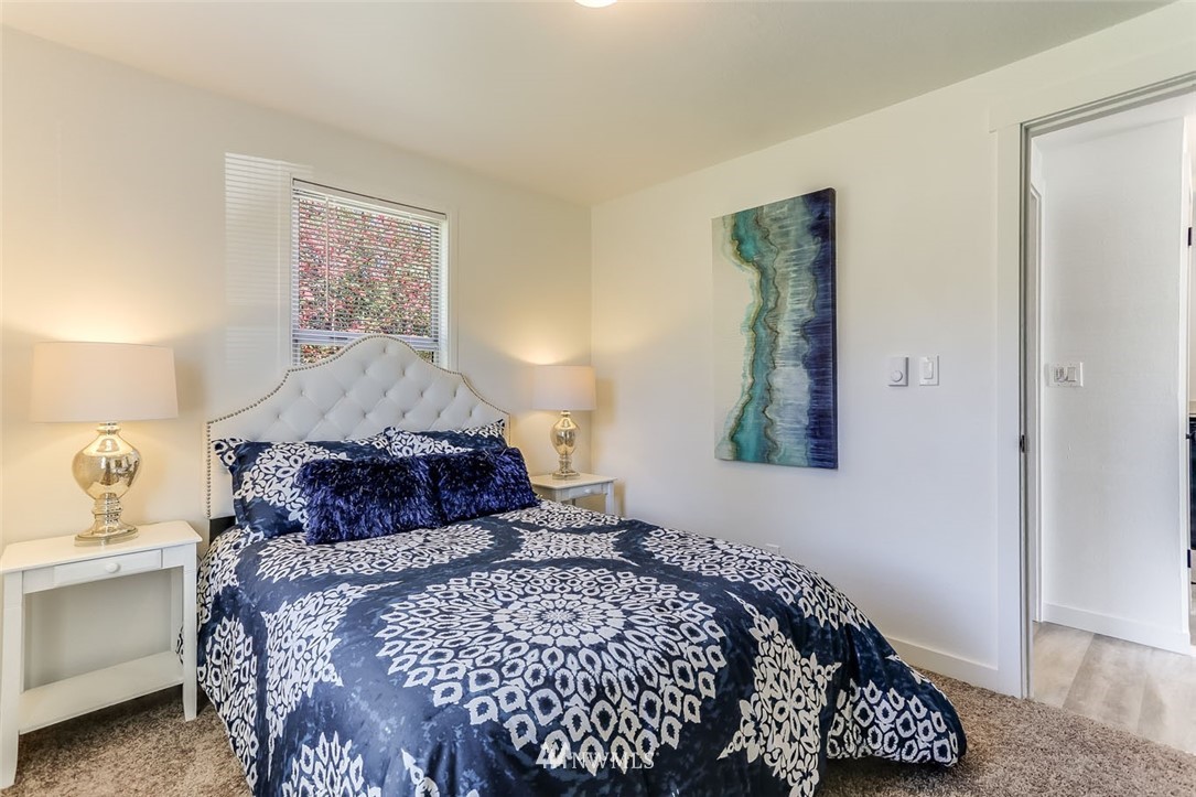 3321 Southeast 6th Street Renton, WA 98058 - Photo 15 of 18