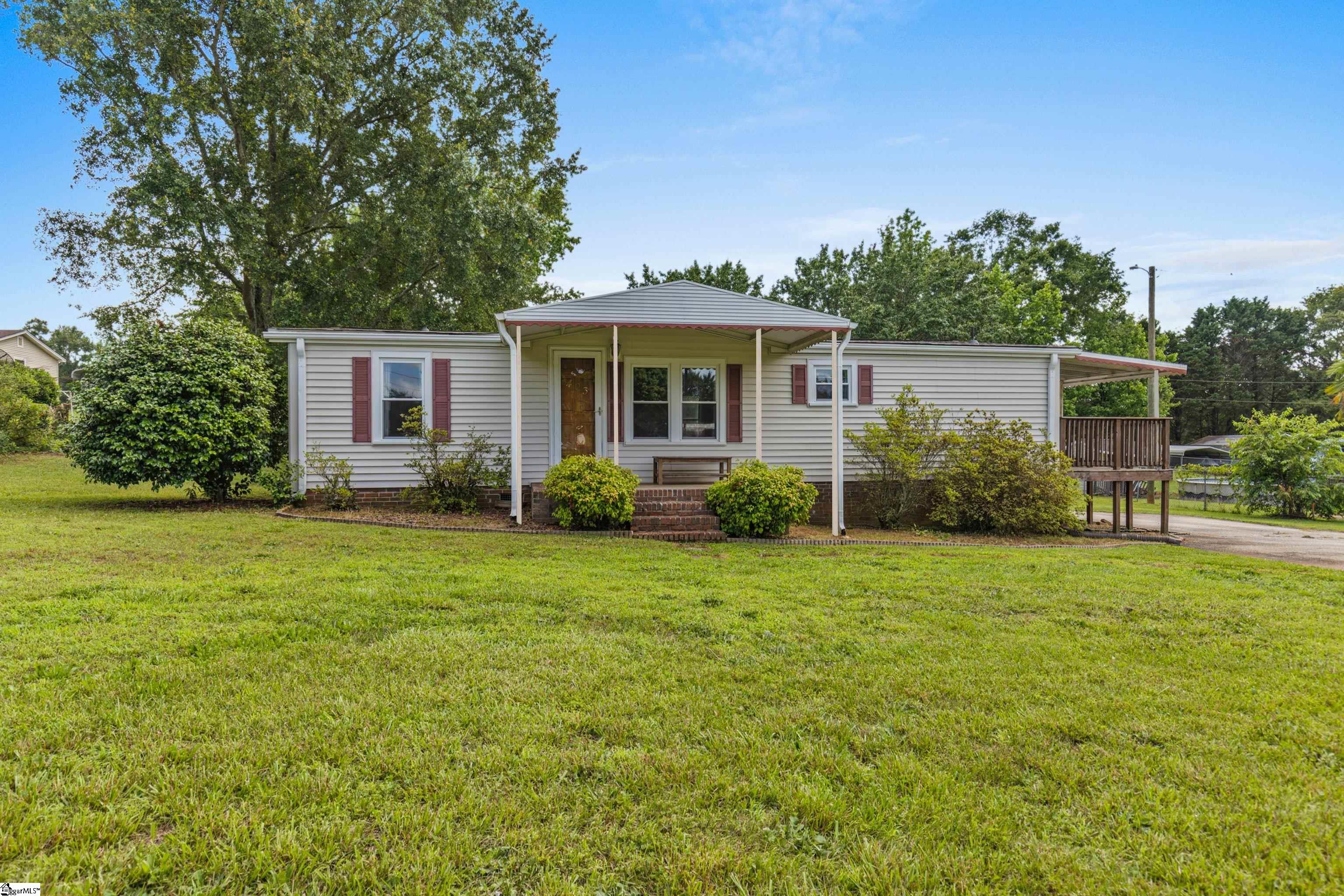 403 Georgetown Drive Liberty, SC 29657 - Photo 1 of 39 Gallery Image 1