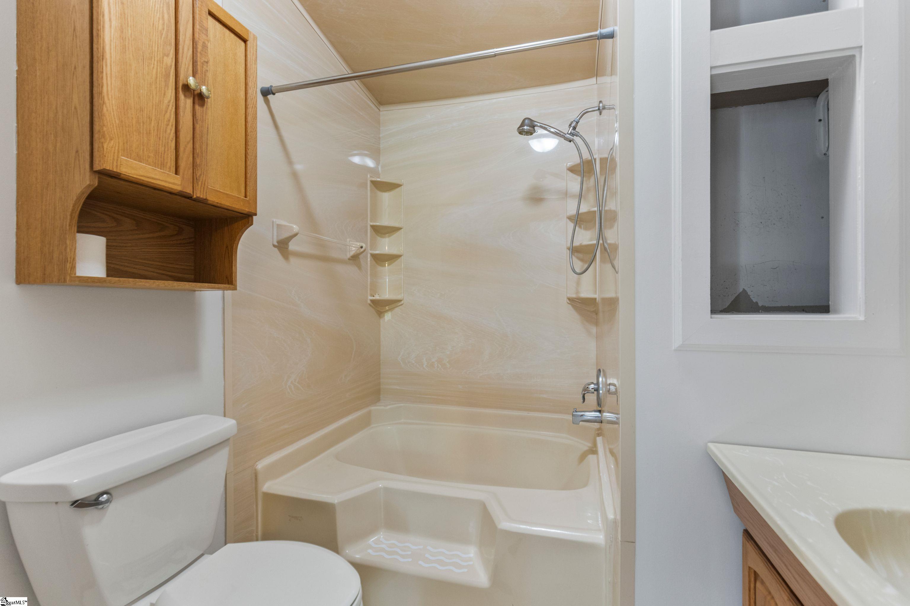 403 Georgetown Drive Liberty, SC 29657 - Photo 23 of 39 Gallery Image 23
