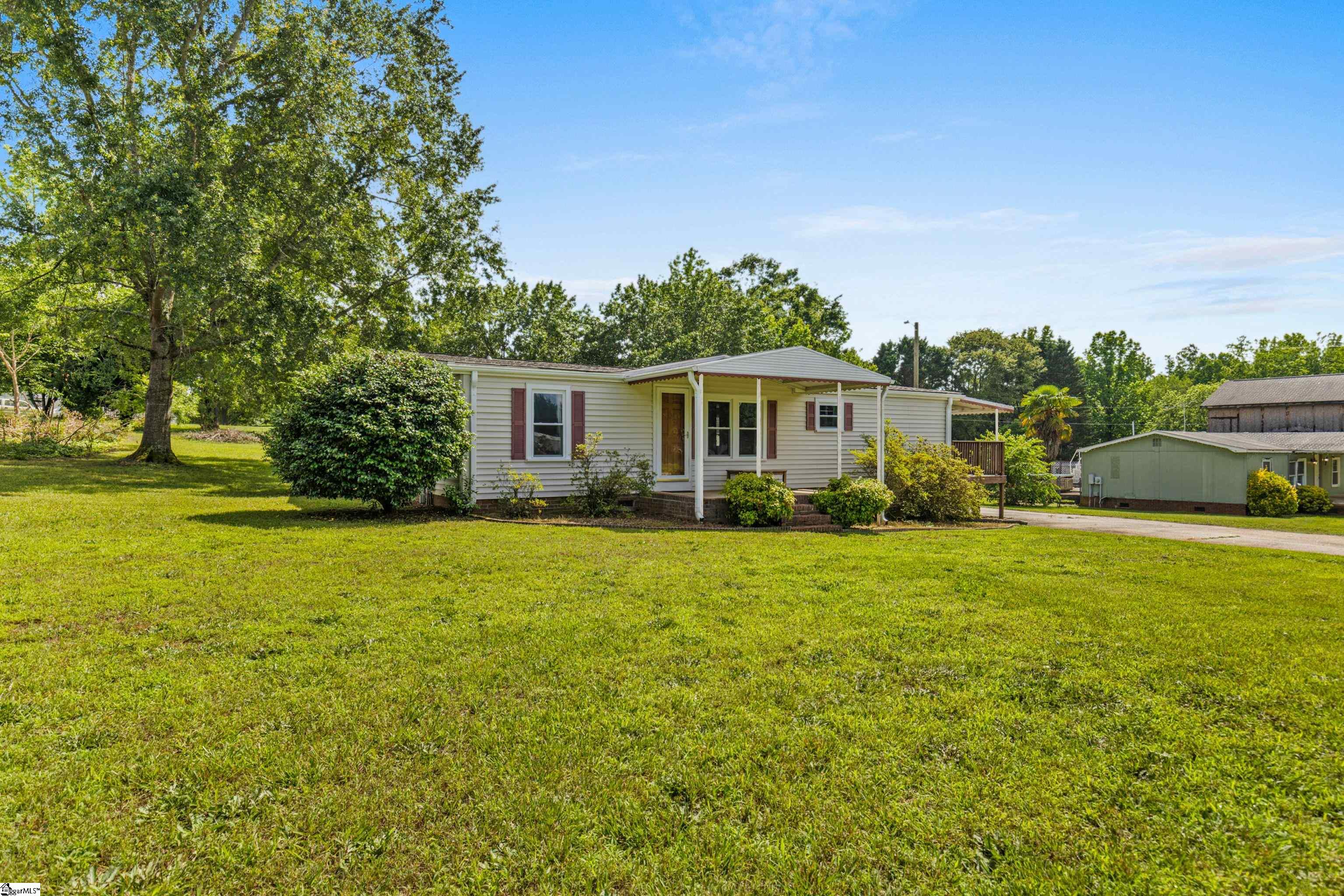 403 Georgetown Drive Liberty, SC 29657 - Photo 5 of 39 Gallery Image 5