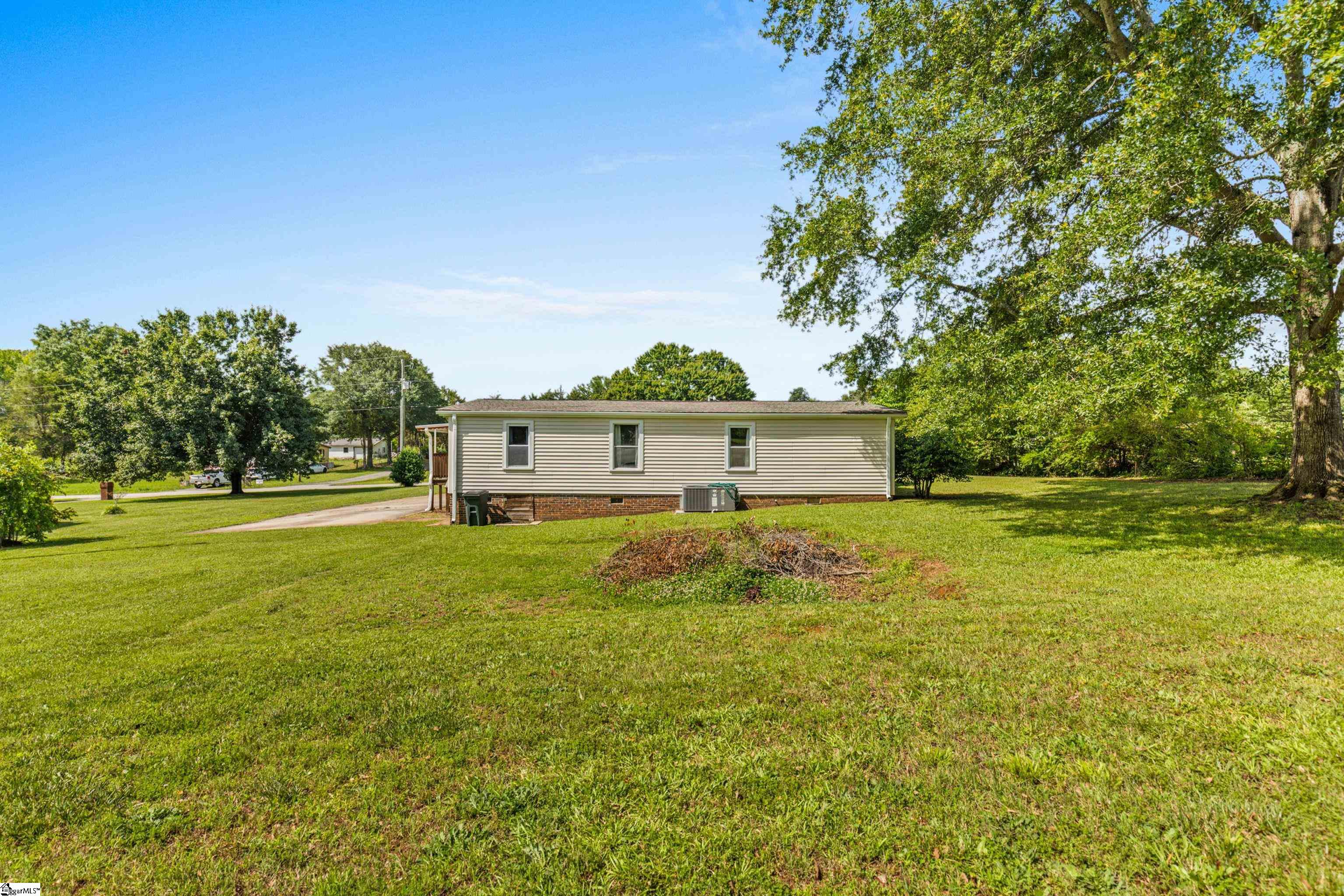 403 Georgetown Drive Liberty, SC 29657 - Photo 9 of 39 Gallery Image 9