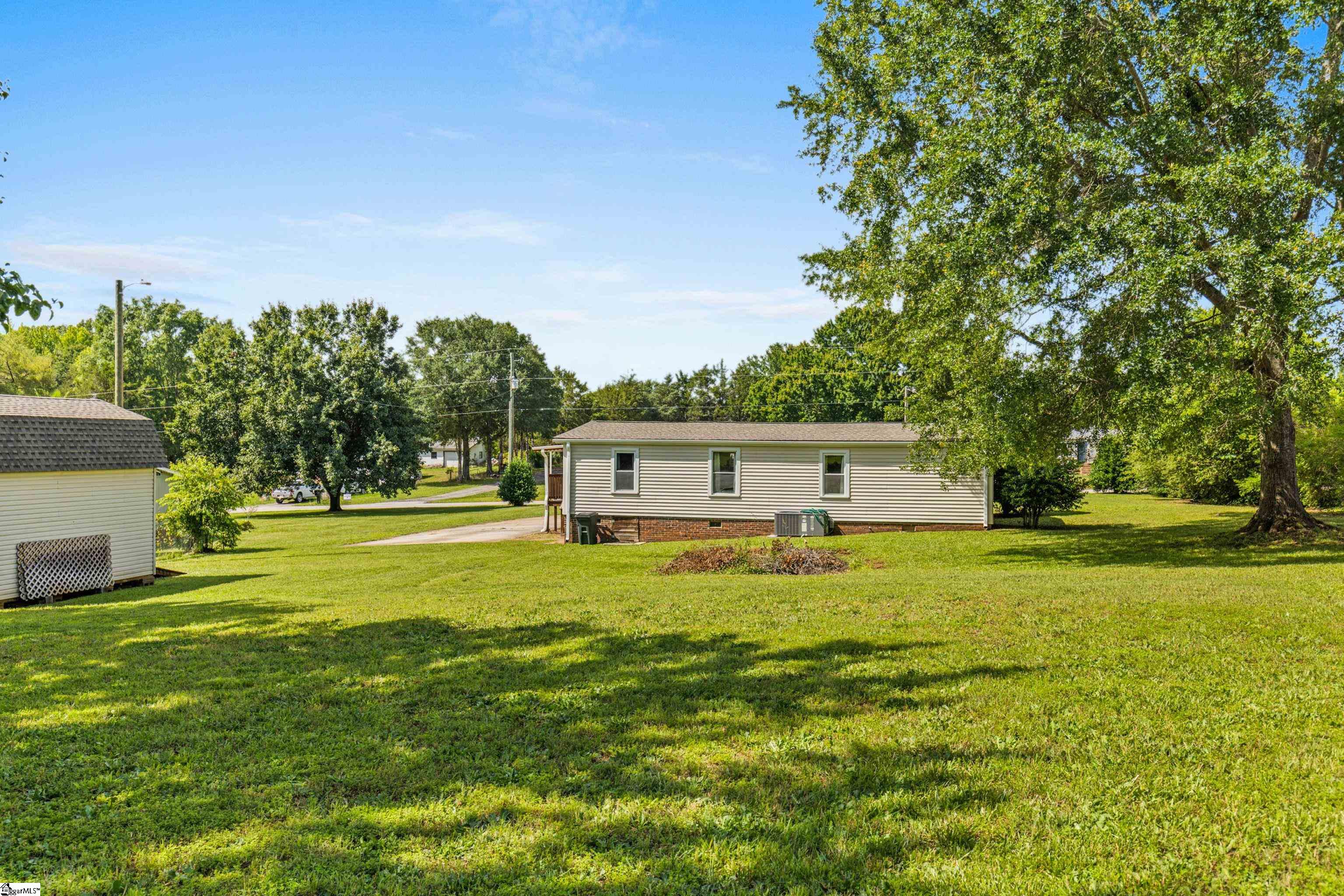 403 Georgetown Drive Liberty, SC 29657 - Photo 10 of 39 Gallery Image 10