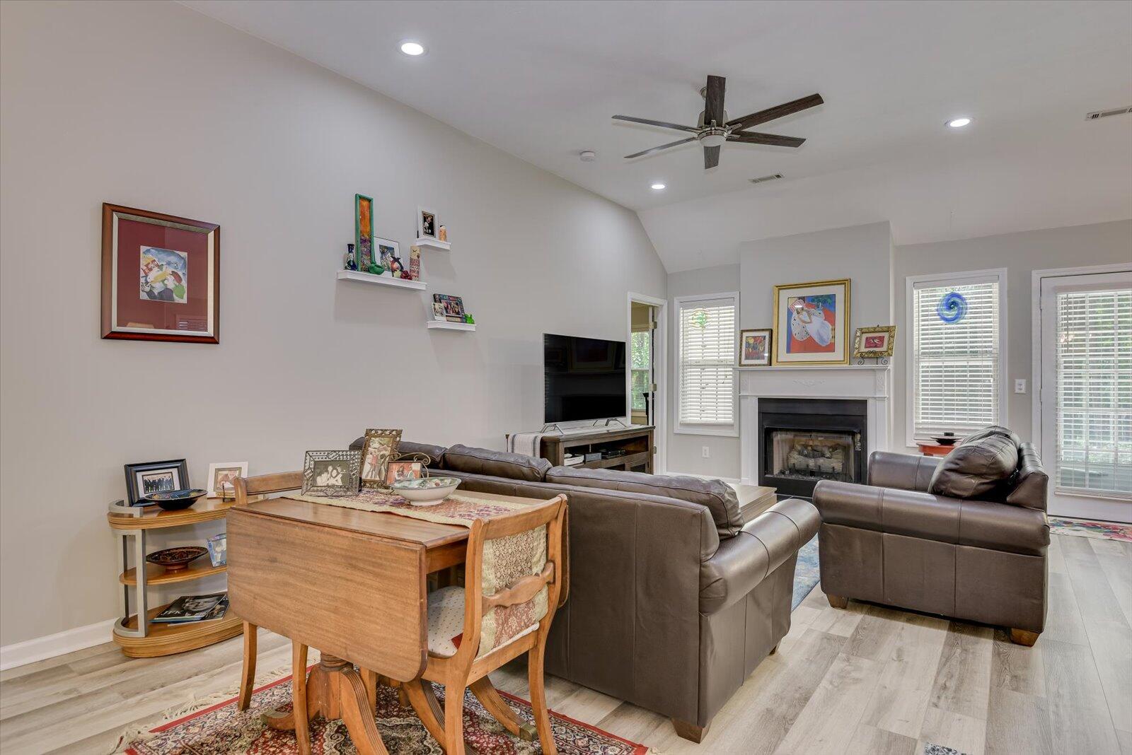 222 Boxwood Road Aiken, SC 29803 - Photo 10 of 34