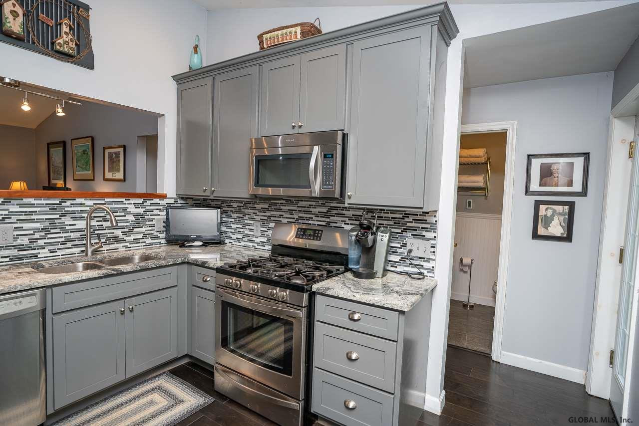 4 Heather Ridge Road Poestenkill, NY 12018 - Photo 3 of 37 Photo 3