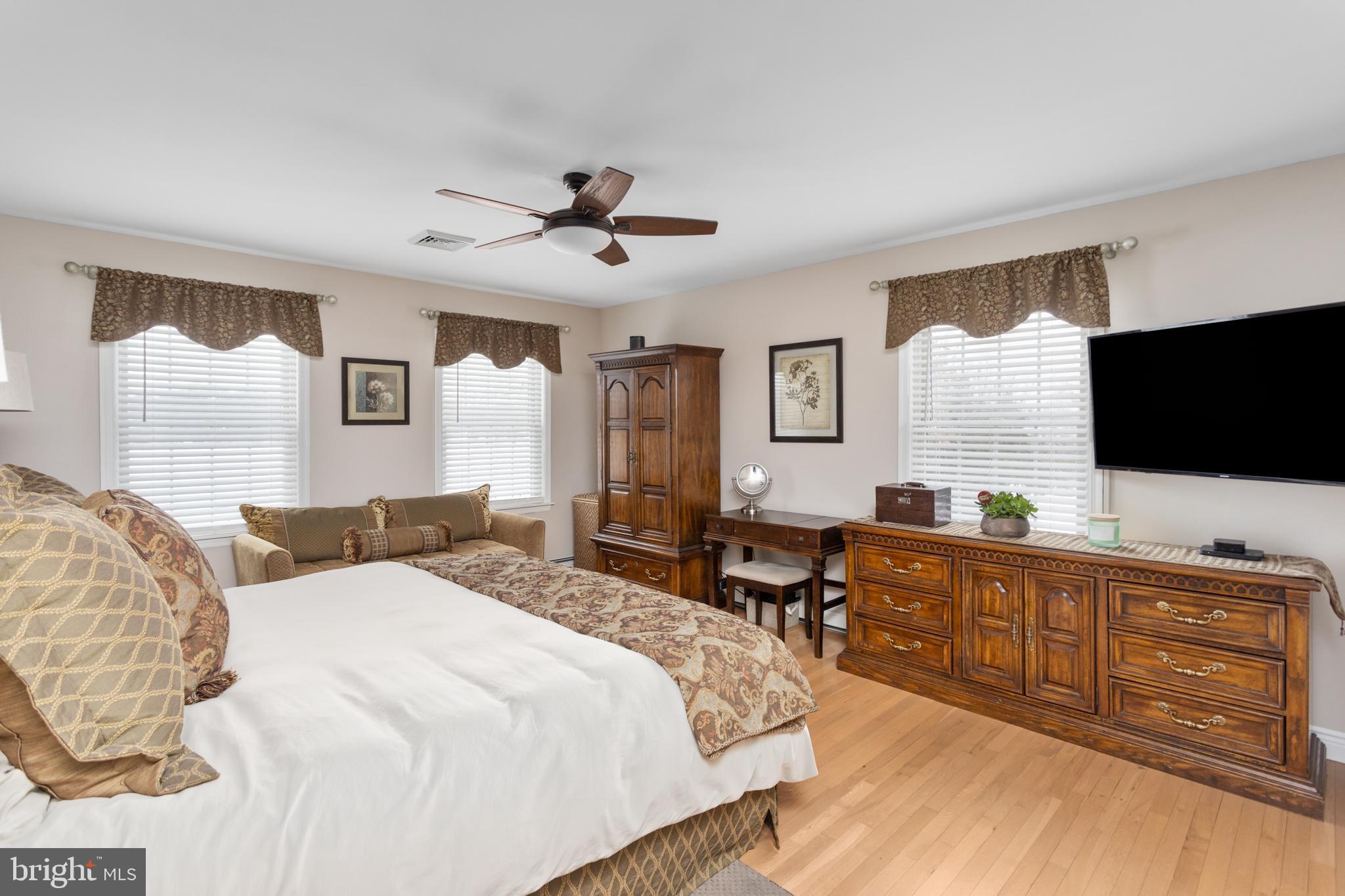 203 Holmes Mill Road Cream Ridge, NJ 08514 - Photo 24 of 58 Primary bedroom