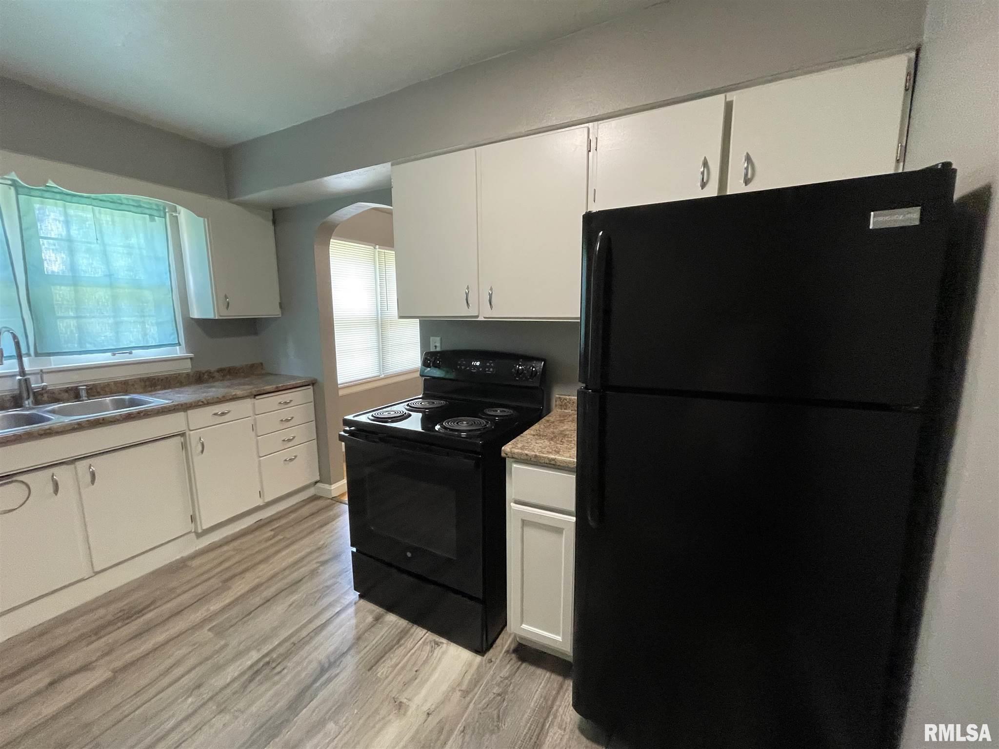 416 Sherry Road Marion, IL 62959 - Photo 14 of 30 Gallery Image 14
