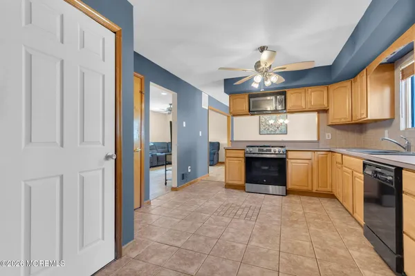 $599,900 | 35 Marlow Avenue, Brick, NJ 08724