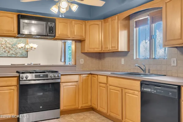 $599,900 | 35 Marlow Avenue, Brick, NJ 08724