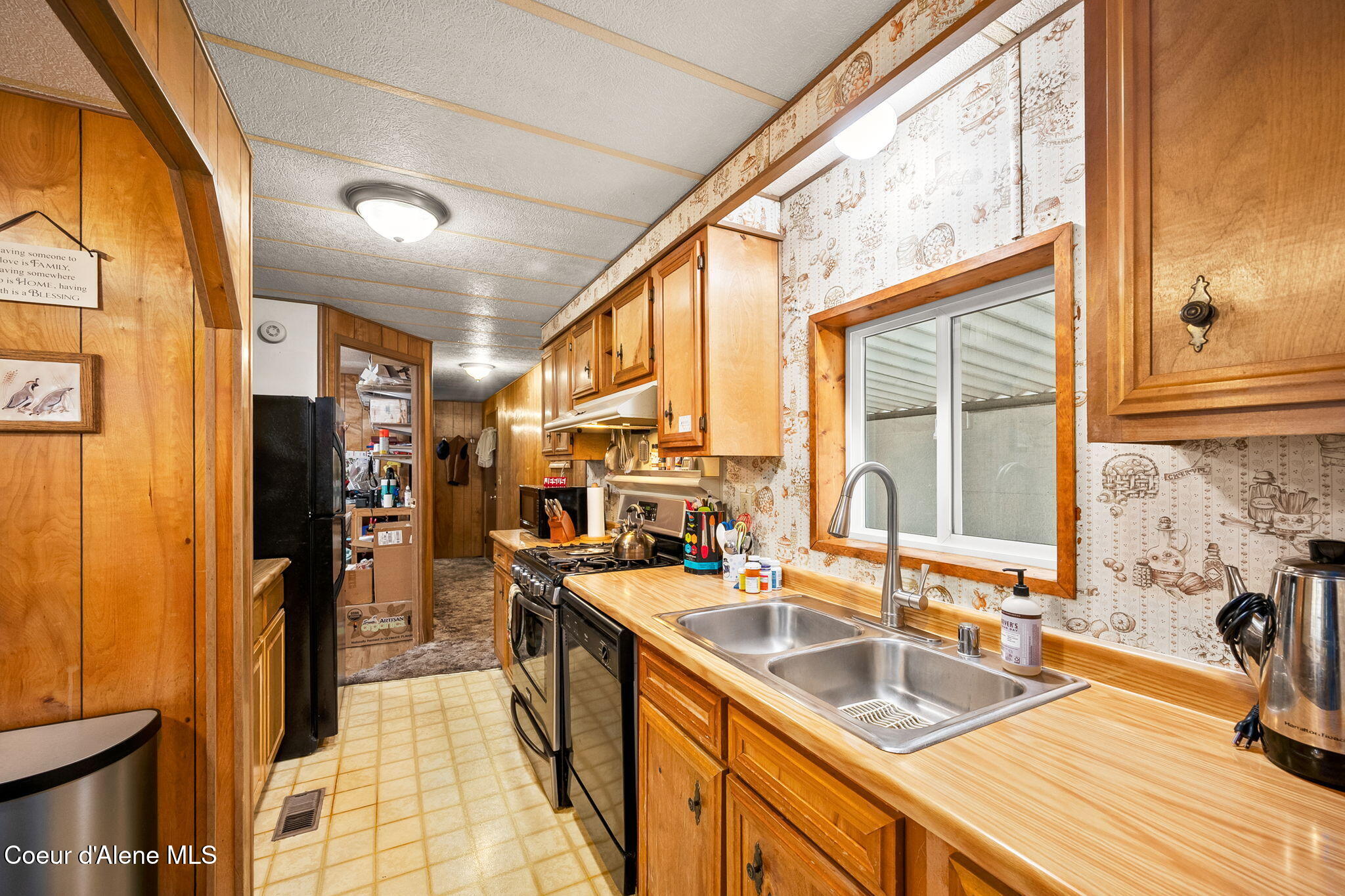9156 North Starr Loop Hayden, ID 83835 - Photo 26 of 34 Kitchen