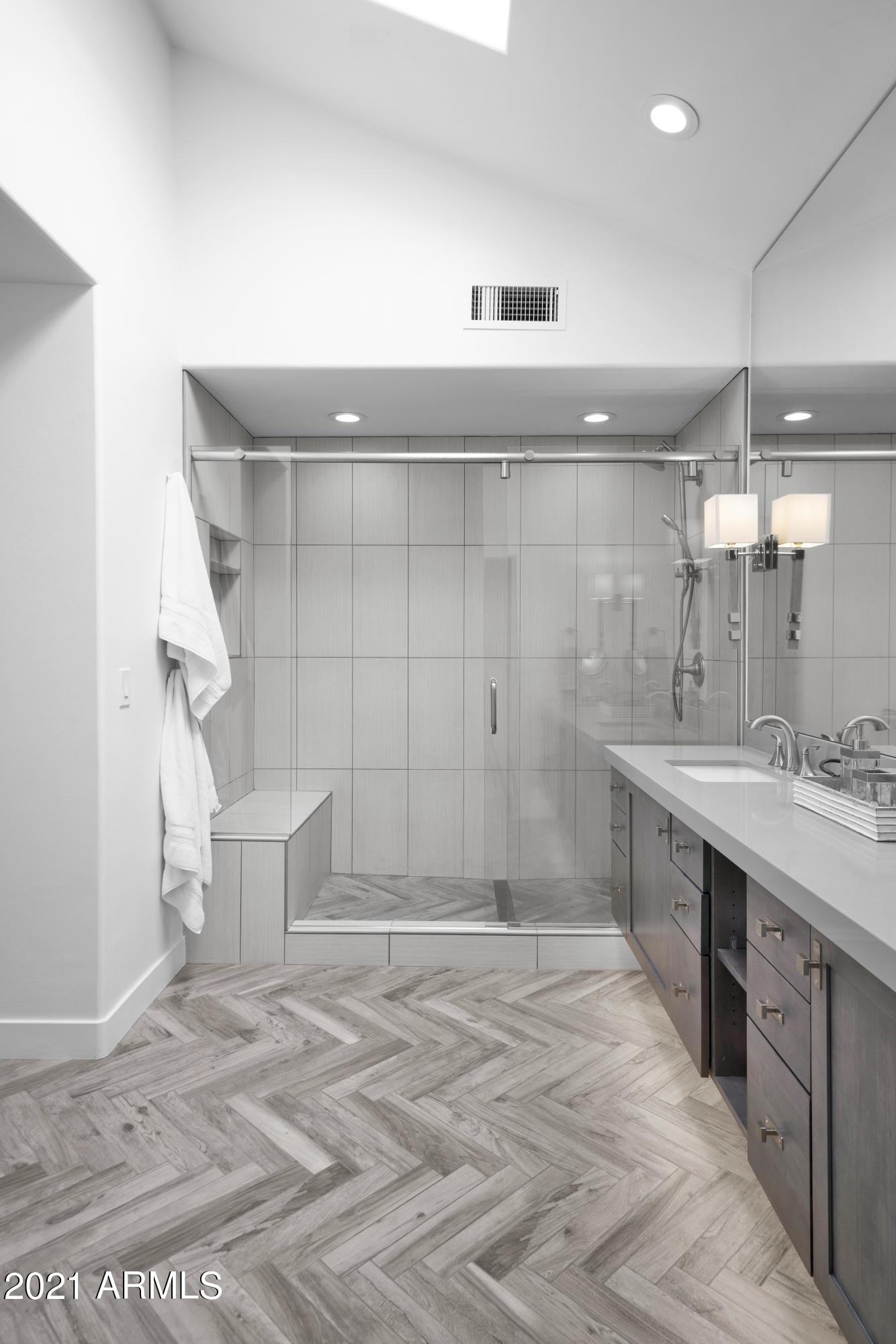 8100 East Camelback Road, Unit 21 Scottsdale, AZ 85251 - Photo 14 of 41 DSC06401