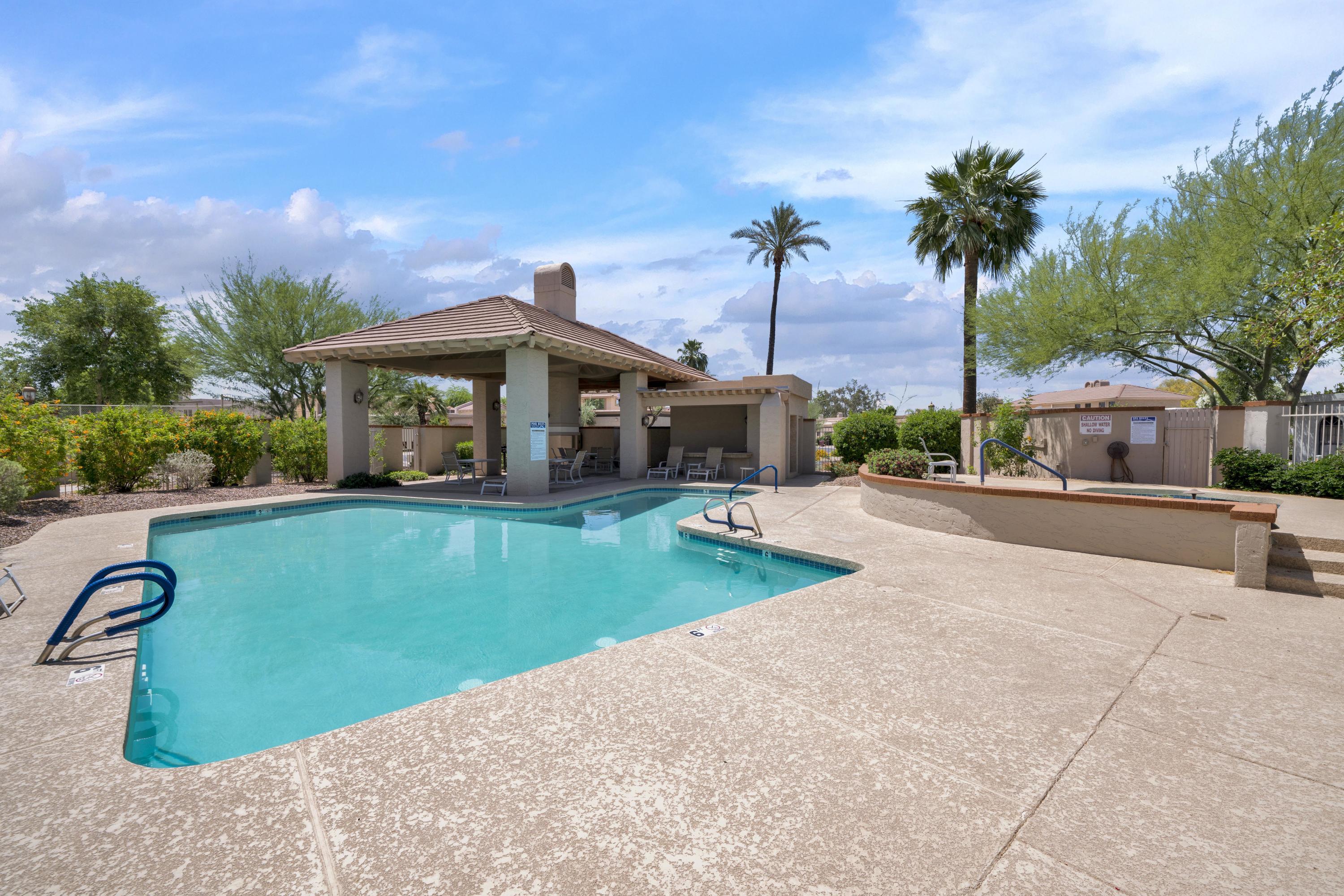 8100 East Camelback Road, Unit 21 Scottsdale, AZ 85251 - Photo 38 of 41 DSC06452