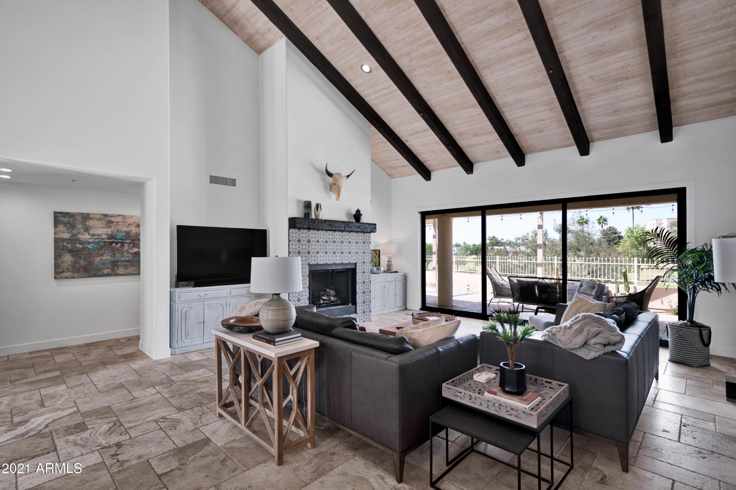 8100 East Camelback Road, Unit 21 Scottsdale, AZ 85251 - Photo 5 of 41 DSC06425