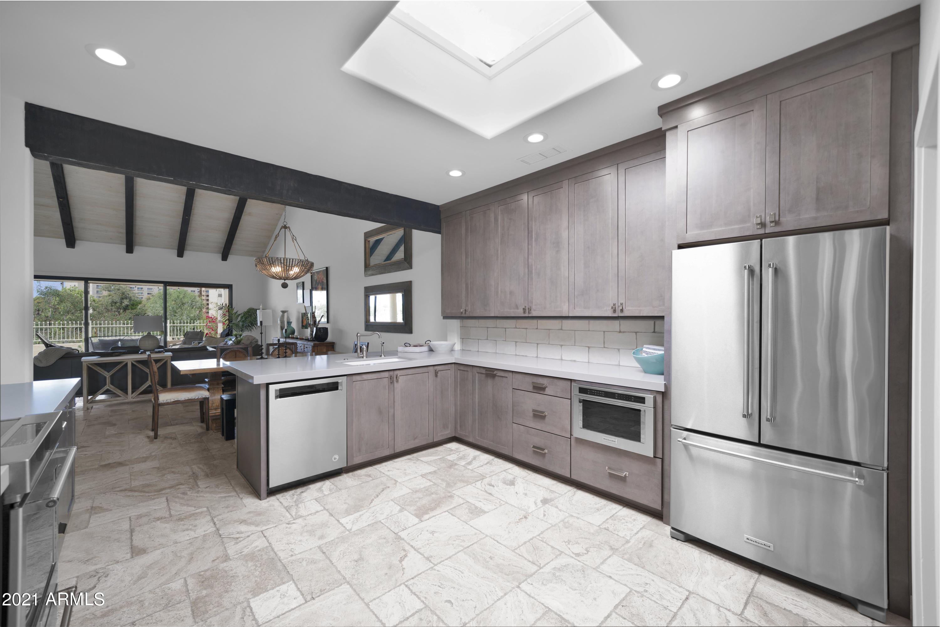 8100 East Camelback Road, Unit 21 Scottsdale, AZ 85251 - Photo 9 of 41 DSC06411 (1)