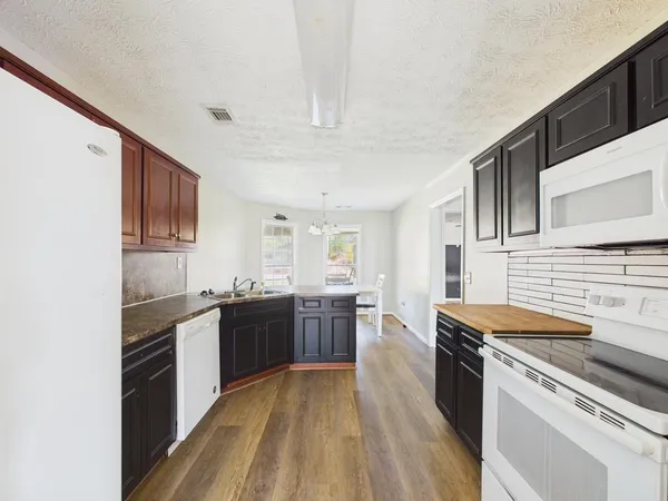 $270,000 | 37 Joyce Drive, Phenix City, AL 36869