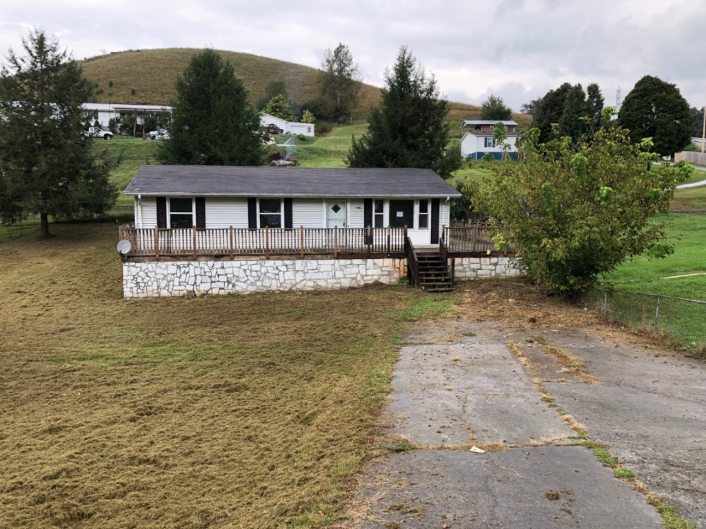 979 Poor Farm Road Lebanon, VA 24266 - Photo 1 of 8 Photo 1