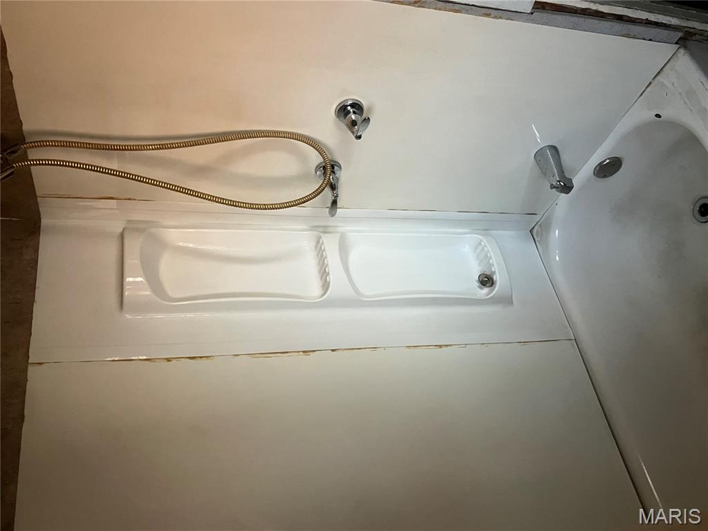 129 Oak Street Morrison, MO 65061 - Photo 13 of 18