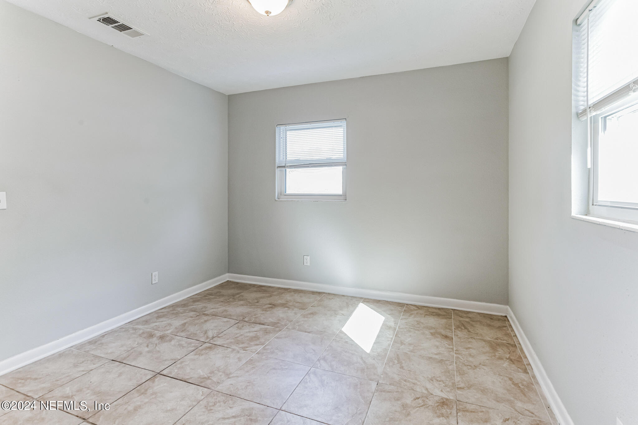 8341 Barracuda Road Jacksonville, FL 32244 - Photo 13 of 17 8341_Barracuda_Rd_Jacksonville_FL_32244_