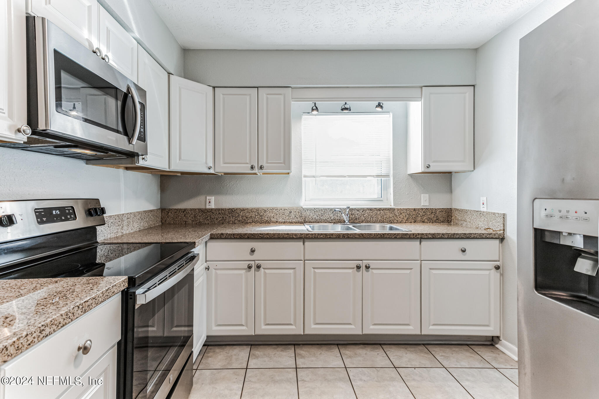 8341 Barracuda Road Jacksonville, FL 32244 - Photo 6 of 17 8341_Barracuda_Rd_Jacksonville_FL_32244_
