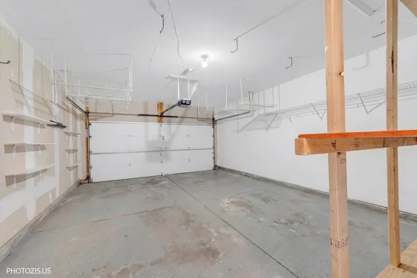 $265,000 | 634 West Jonathan Drive, Unit 2, Round Lake, IL 60073