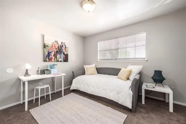 $1,110 | 4422 Weaver Road, Unit 707, Houston, TX 77016