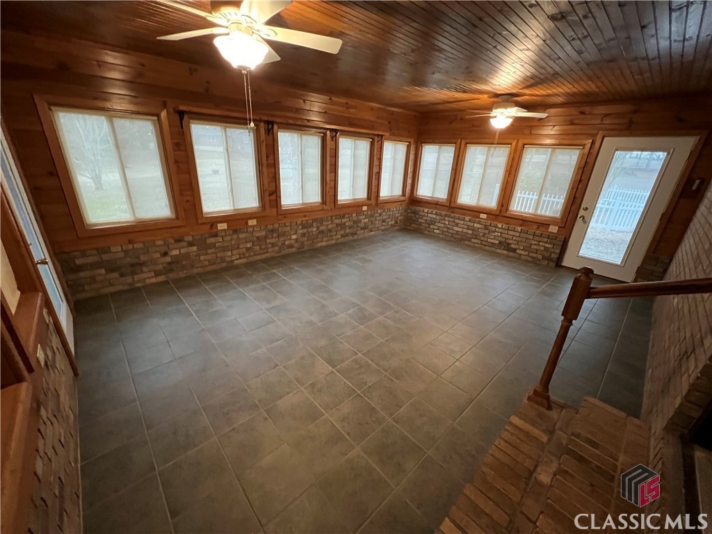 1262 Country Club Road Elberton, GA 30635 - Photo 20 of 28 Gallery Image 20