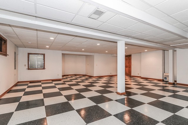 102 Wilcox Drive Bartlett, IL 60103 - Photo 24 of 30 a view of a black and white checkered floor
