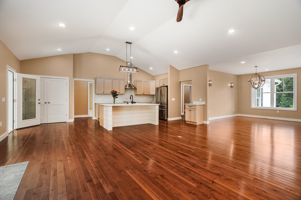 2 Elm Street Westminster, MA 01473 - Photo 11 of 42