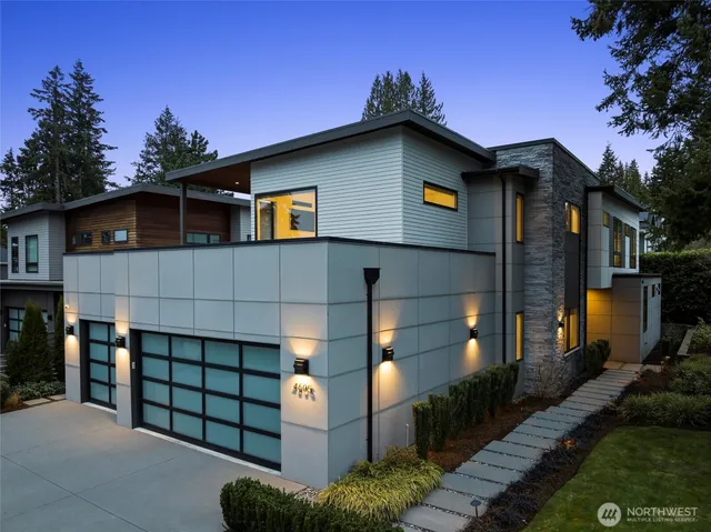 $3,895,000 | 4605 108th Avenue Northeast, Kirkland, WA 98033