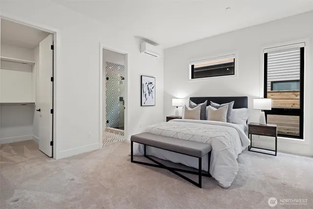 $3,895,000 | 4605 108th Avenue Northeast, Kirkland, WA 98033