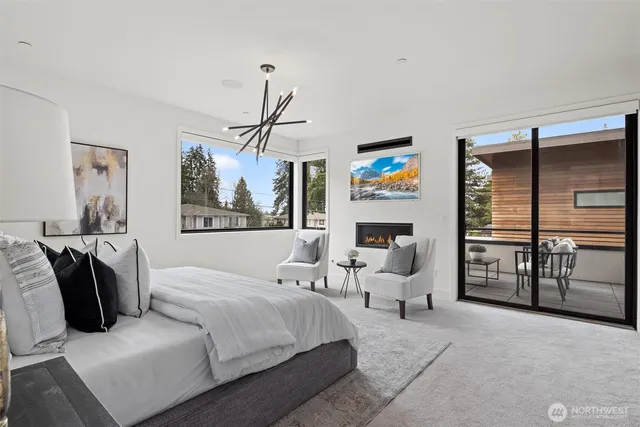 $3,895,000 | 4605 108th Avenue Northeast, Kirkland, WA 98033