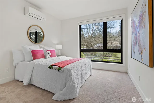 $3,895,000 | 4605 108th Avenue Northeast, Kirkland, WA 98033