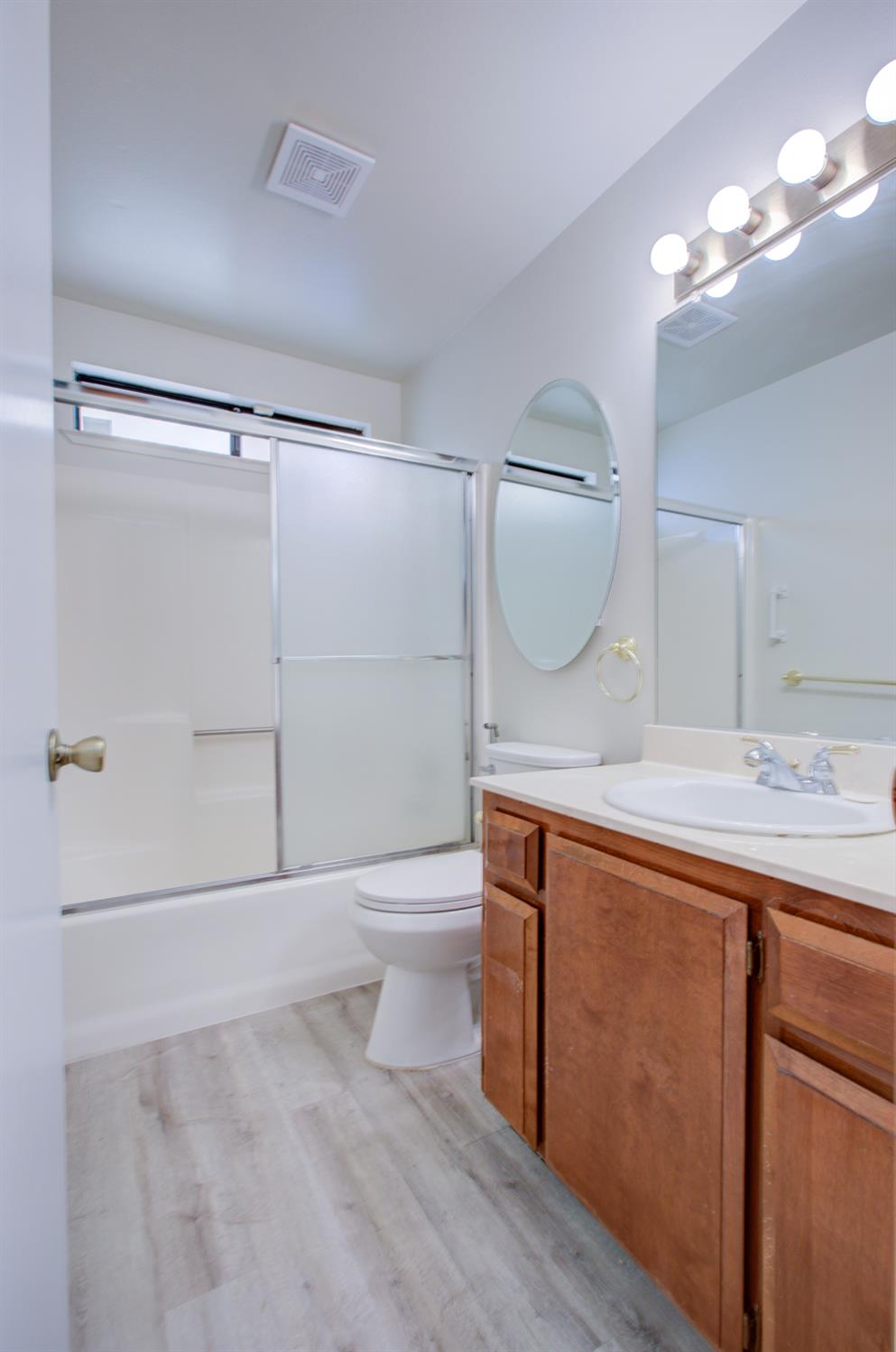 1311 Trinity Way Turlock, CA 95382 - Photo 15 of 27 Gallery Image 15