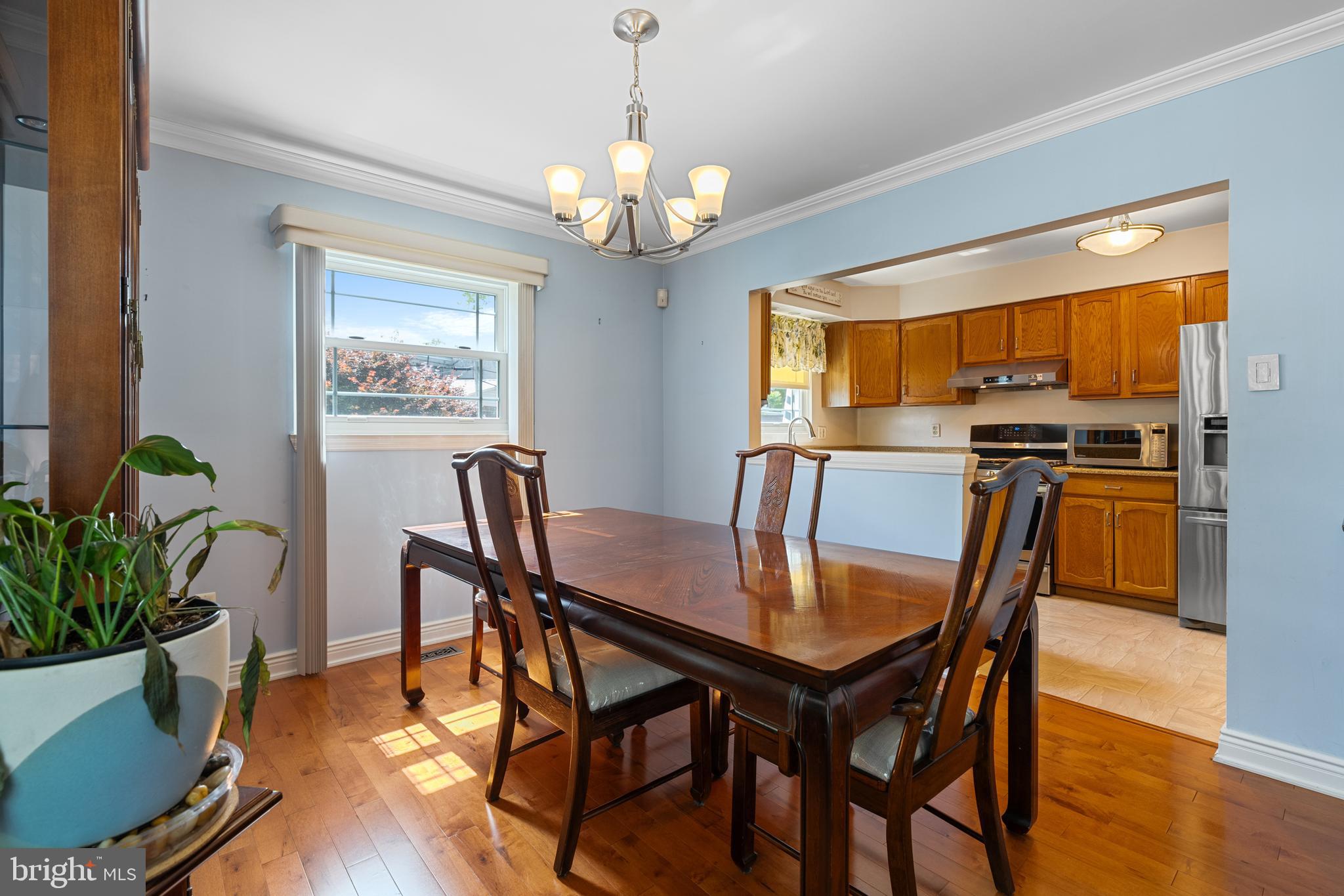 422 Valley Road Elkins Park, PA 19027 - Photo 9 of 24 Dining room angle into Kitchen