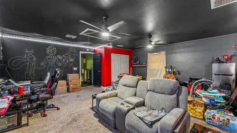 $430,000 | 5060 Starling Drive, Mulberry, FL 33860