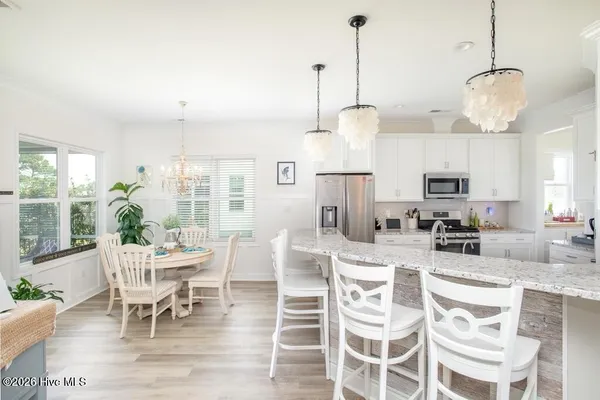 $724,000 | 402 Taylorwood Drive, Beaufort, NC 28516