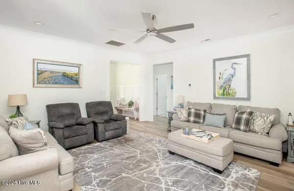 $724,000 | 402 Taylorwood Drive, Beaufort, NC 28516