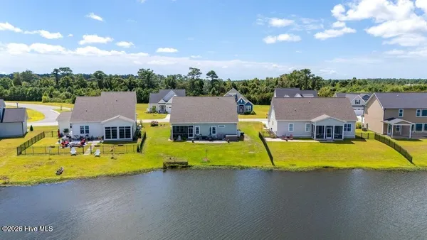 $724,000 | 402 Taylorwood Drive, Beaufort, NC 28516