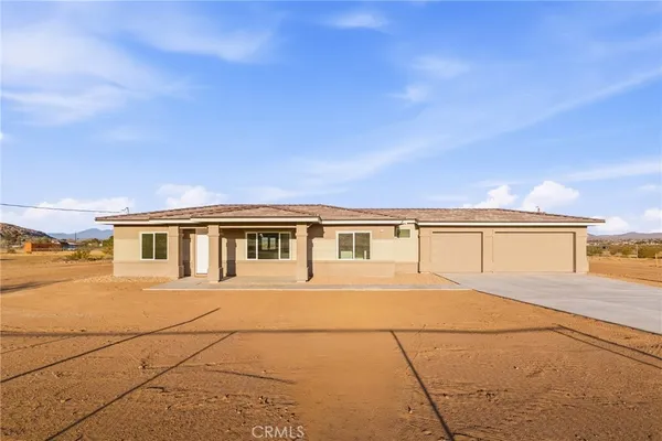 $535,000 | 15192 Barbara Lane, Apple Valley, CA 92307