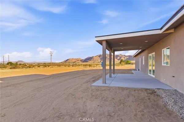 $535,000 | 15192 Barbara Lane, Apple Valley, CA 92307