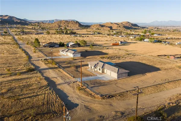 $535,000 | 15192 Barbara Lane, Apple Valley, CA 92307
