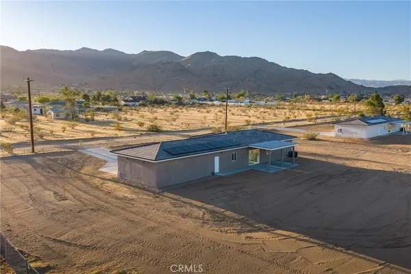 $535,000 | 15192 Barbara Lane, Apple Valley, CA 92307