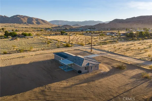 $535,000 | 15192 Barbara Lane, Apple Valley, CA 92307