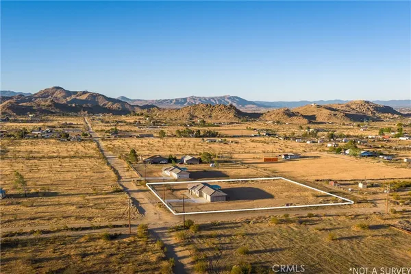 $535,000 | 15192 Barbara Lane, Apple Valley, CA 92307