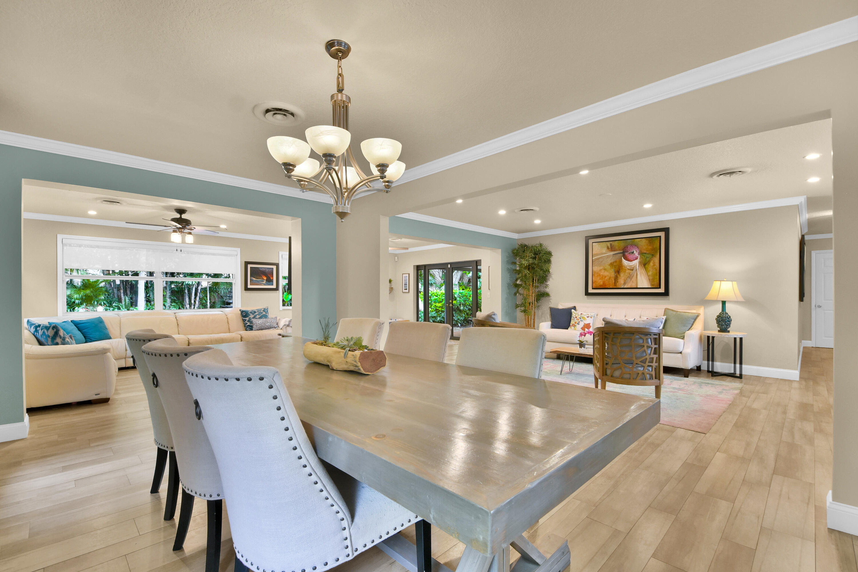 4201 Fillmore Street Hollywood, FL 33021 - Photo 9 of 27 Dining Room