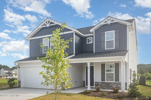 $349,950 | 18 West Emily Gardens Drive, Selma, NC 27576