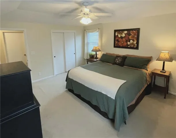 $345,000 | 2020 East Cherokee Place, Olathe, KS 66062