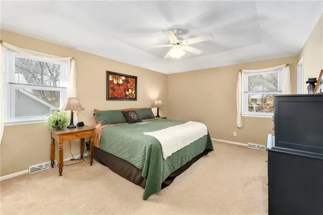 $345,000 | 2020 East Cherokee Place, Olathe, KS 66062