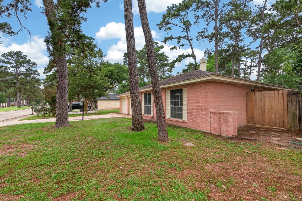 9510 Landry Boulevard Spring, TX 77379 - Photo 2 of 24
