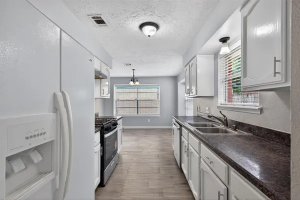 $1,700 | 9510 Landry Boulevard, Spring, TX 77379